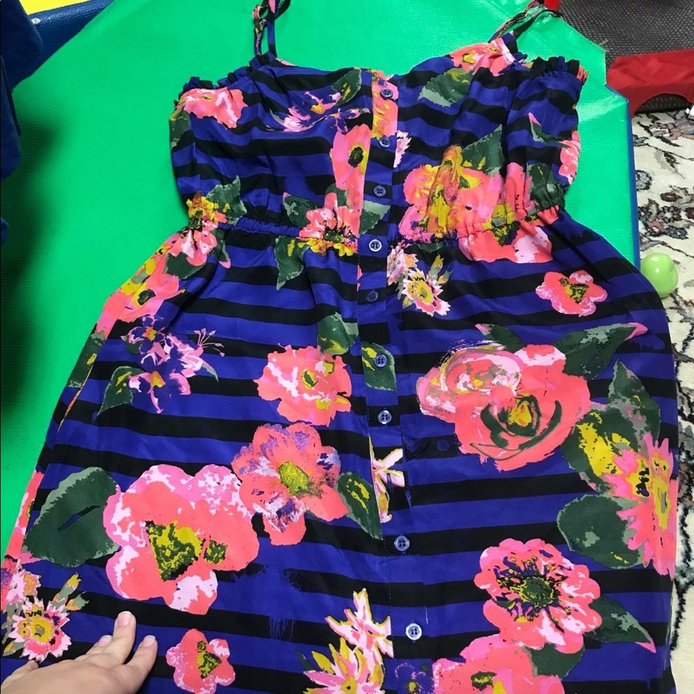 Rue 21 medium NWT